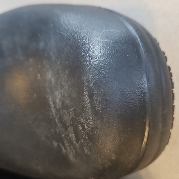 Crocs Black Nursing Clogs - Picture 3 of 10